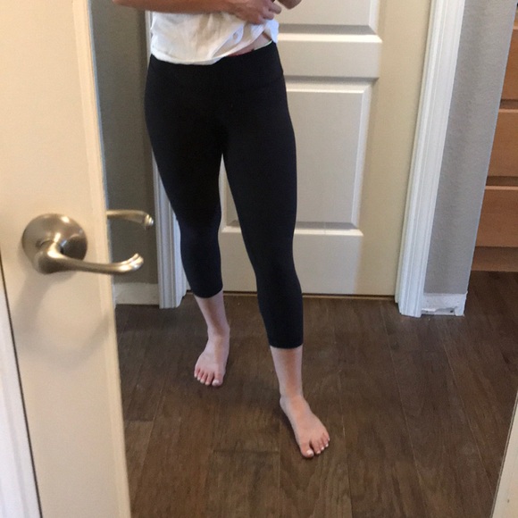 Lululemon Wunder Under crop reversible leggings - Picture 2 of 3
